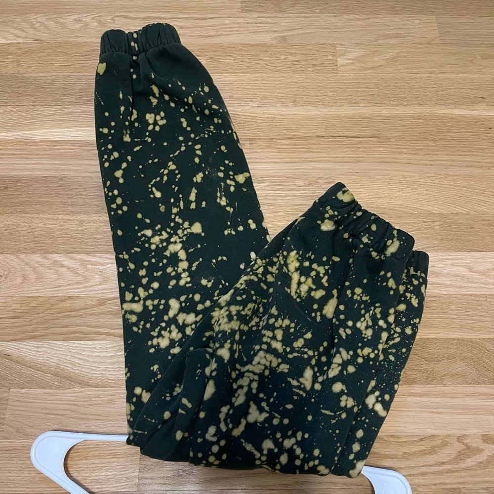 Brandy Melville Rosa sweatpants